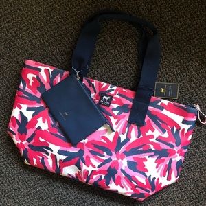 Large Travel Tote Bag with pouch